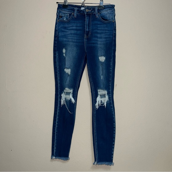 KanCan Jeans 27 Skinny Dark Wash Cropped Distressed *Maurices Exclusive* NWOT - Picture 1 of 7